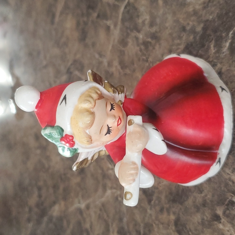 Vintage Napco Christmas Angel Girl with Flute, 7258